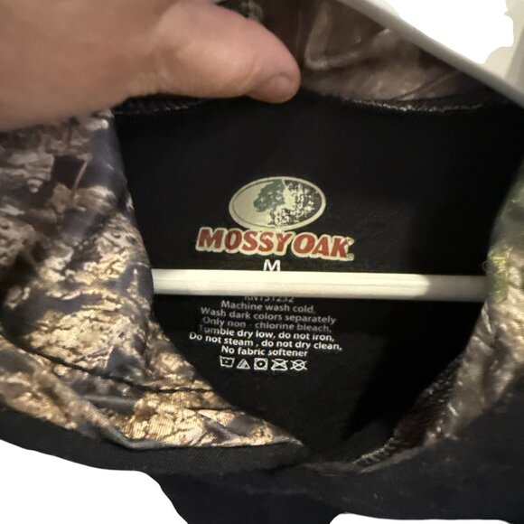Mossy Oak Hoodie Medium Black Camo Hood American Flag Pullover Sweatshirt Sz M - Picture 4 of 10